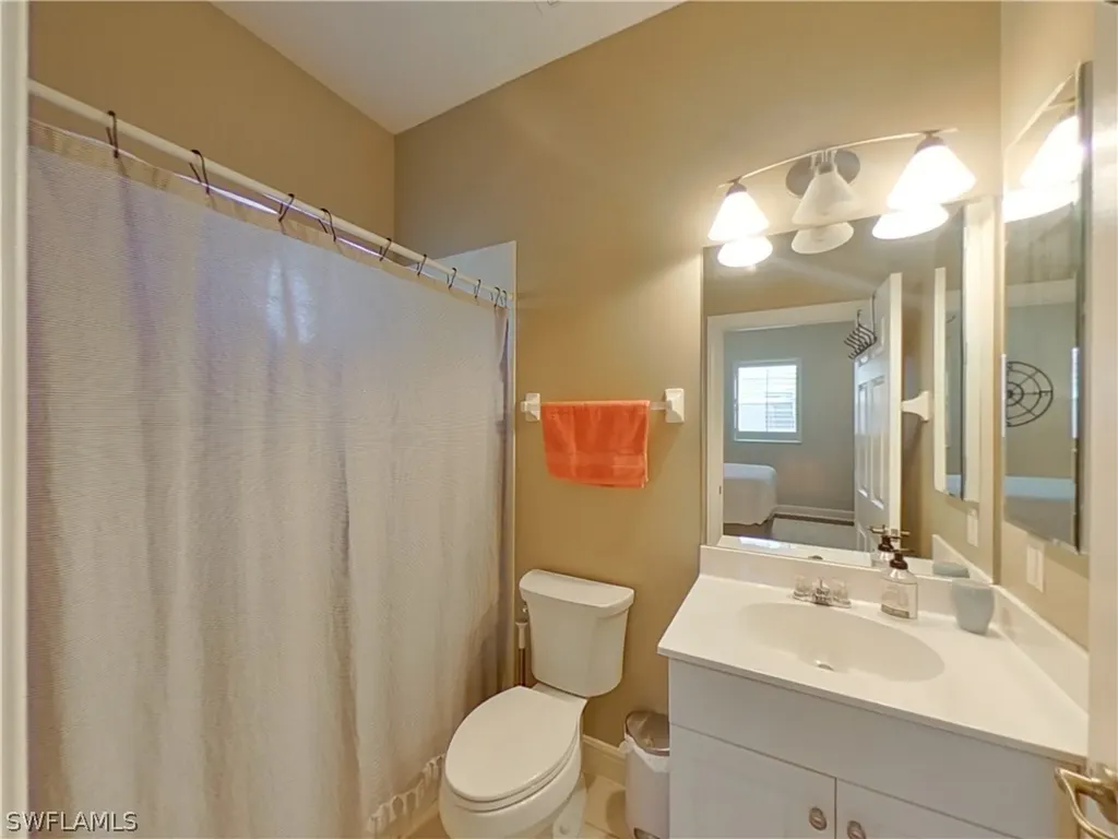 673 Vintage Reserve Circle Naples FL 34119