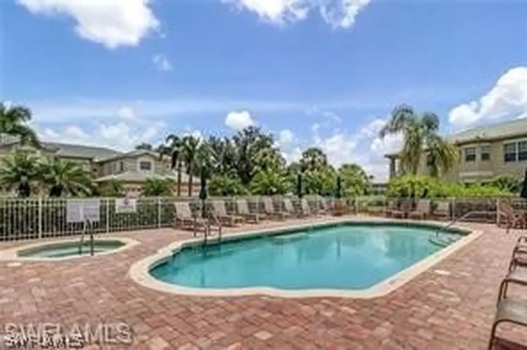 673 Vintage Reserve Circle Naples FL 34119