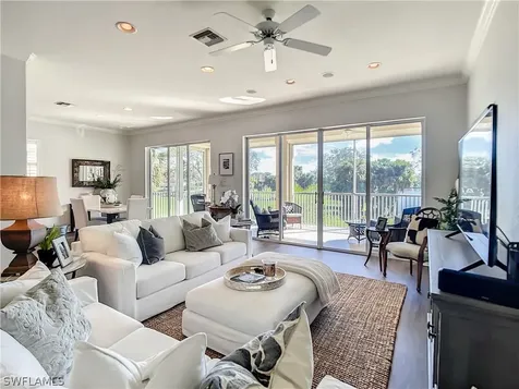673 Vintage Reserve Circle Naples FL 34119