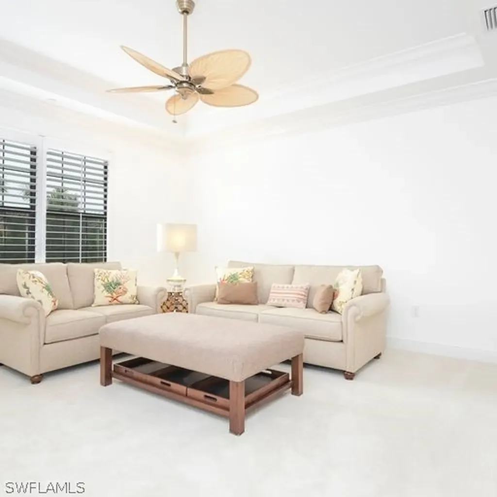 2769 Tiburon Boulevard E Naples FL 34109