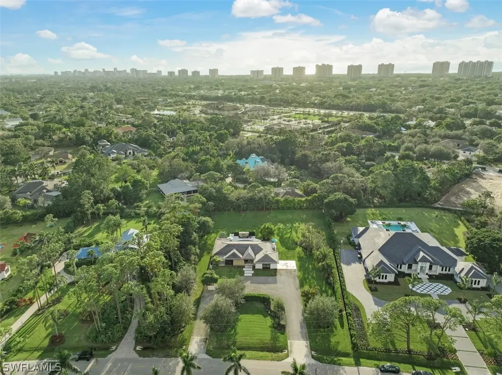 615 Carica Road Naples FL 34108