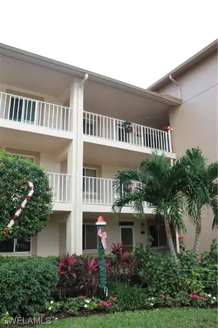 7320 Glenmoor Lane Naples FL 34104