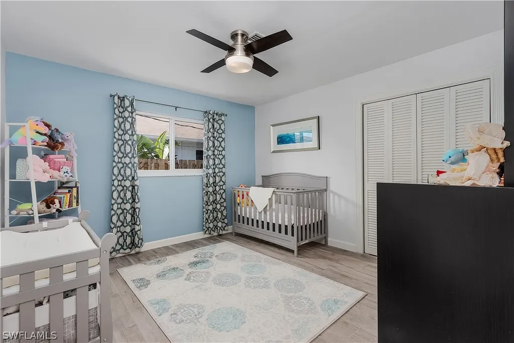 679 94th Avenue N Naples FL 34108