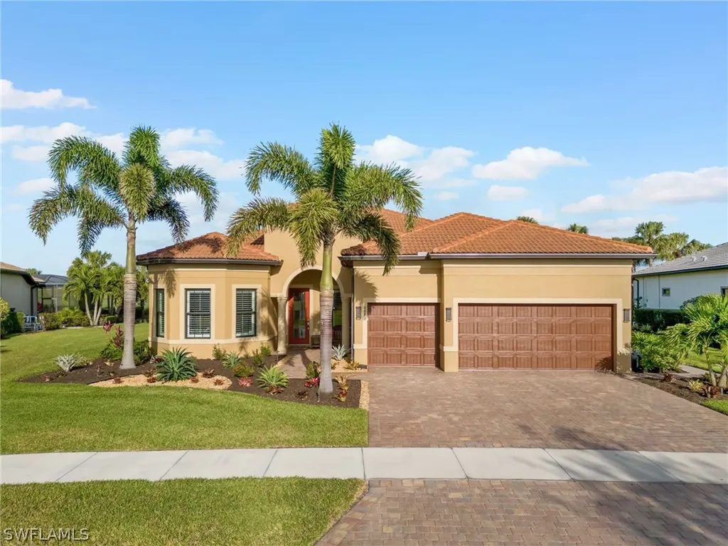 8973 Bahama Swallow Way Naples FL 34120