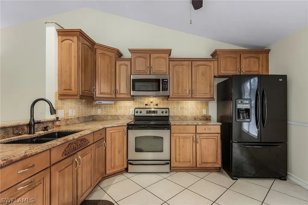 770 Logan Boulevard N Naples FL 34119