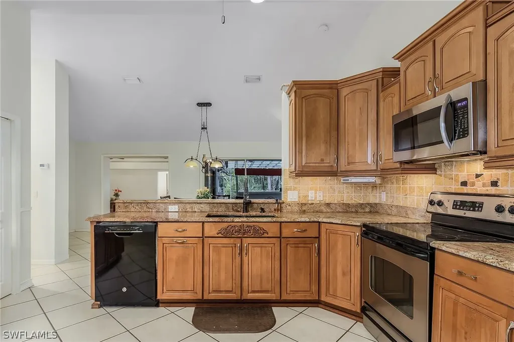 770 Logan Boulevard N Naples FL 34119