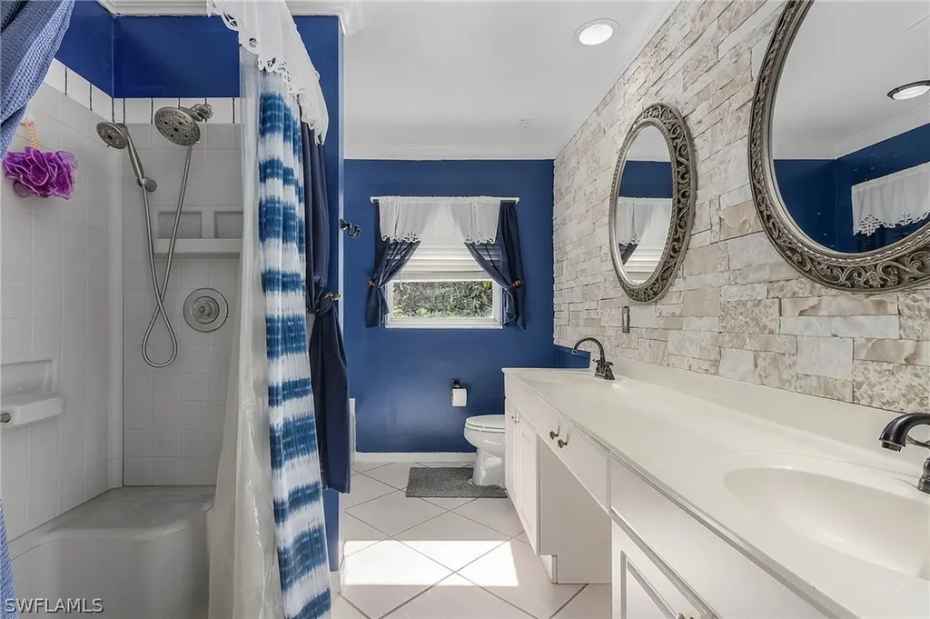 770 Logan Boulevard N Naples FL 34119
