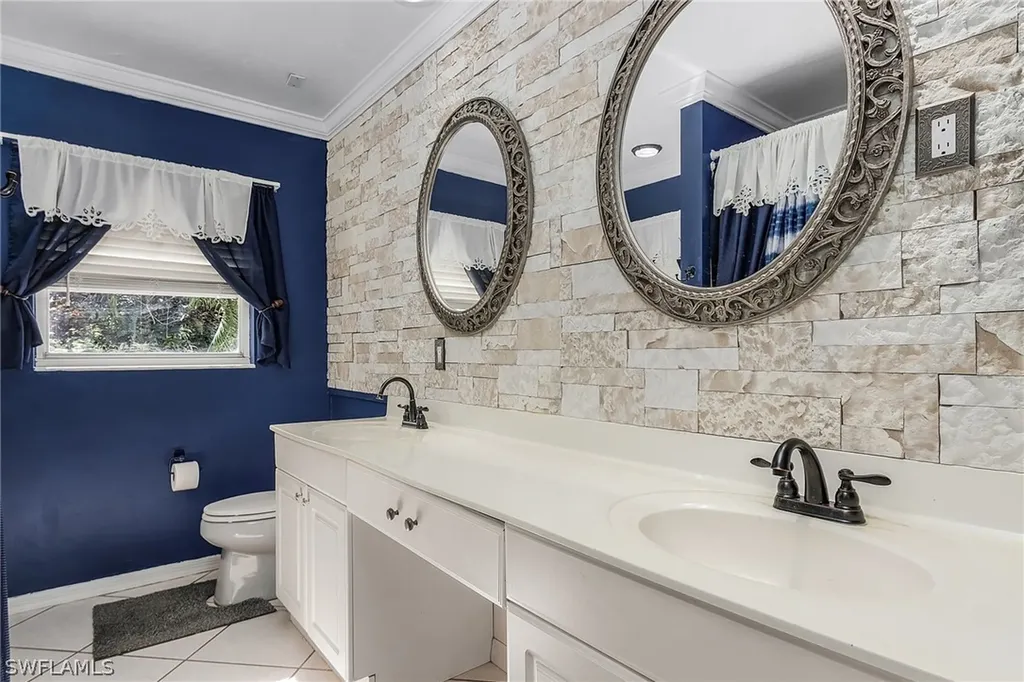 770 Logan Boulevard N Naples FL 34119