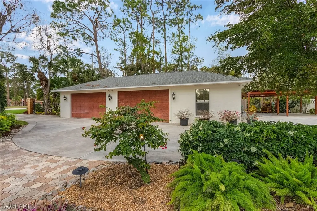 770 Logan Boulevard N Naples FL 34119