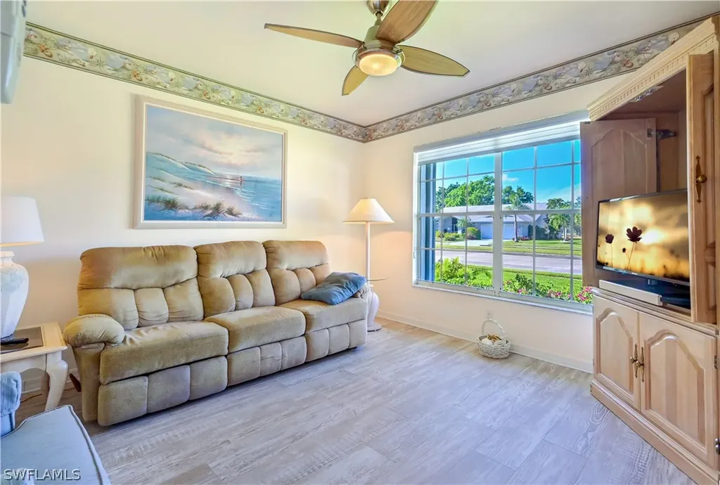 957 Charlemagne Boulevard Naples FL 34112