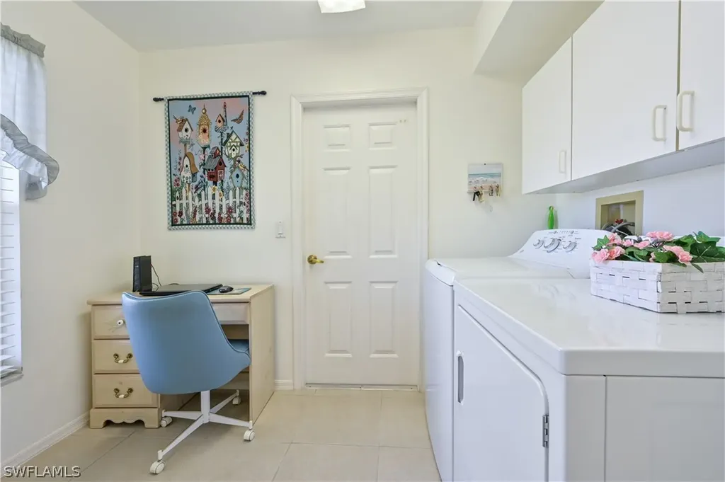 957 Charlemagne Boulevard Naples FL 34112