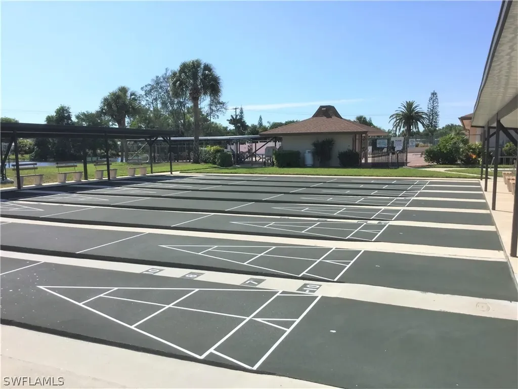 957 Charlemagne Boulevard Naples FL 34112
