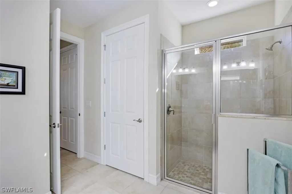 16432 Aberdeen Way Naples FL 34110