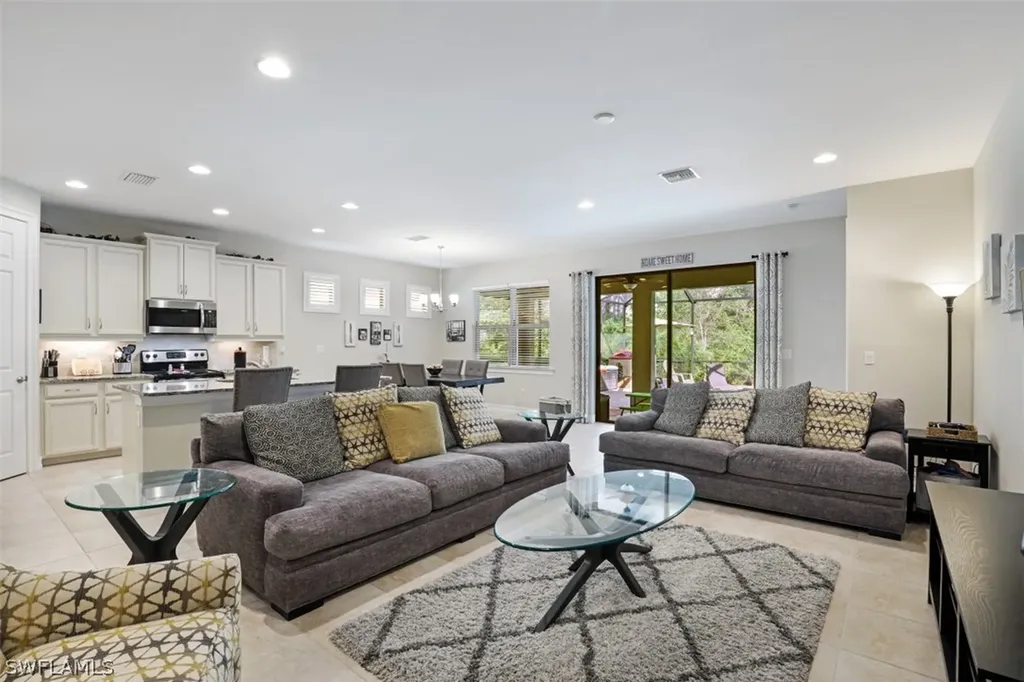 16432 Aberdeen Way Naples FL 34110