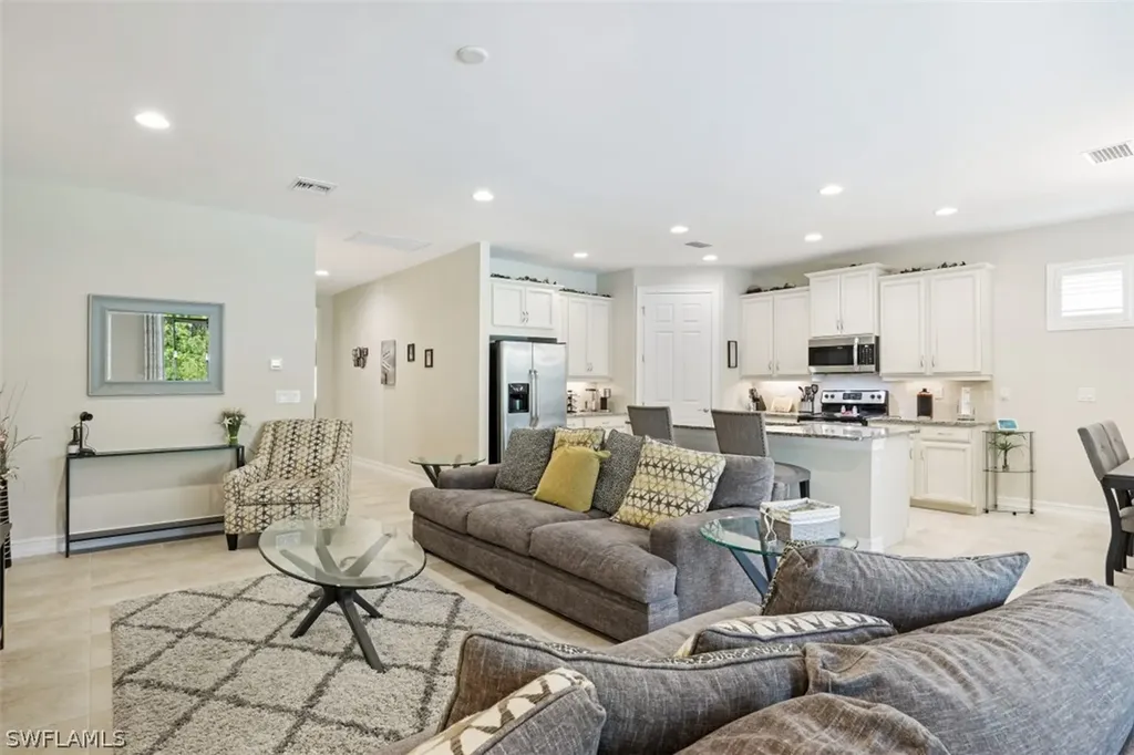 16432 Aberdeen Way Naples FL 34110