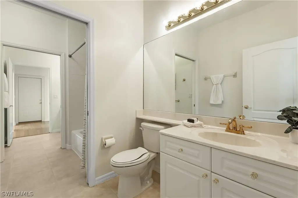 23405 Olde Meadowbrook Circle Estero FL 34134