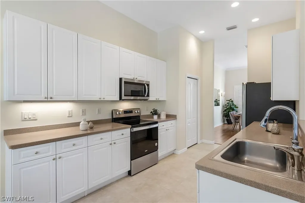 23405 Olde Meadowbrook Circle Estero FL 34134