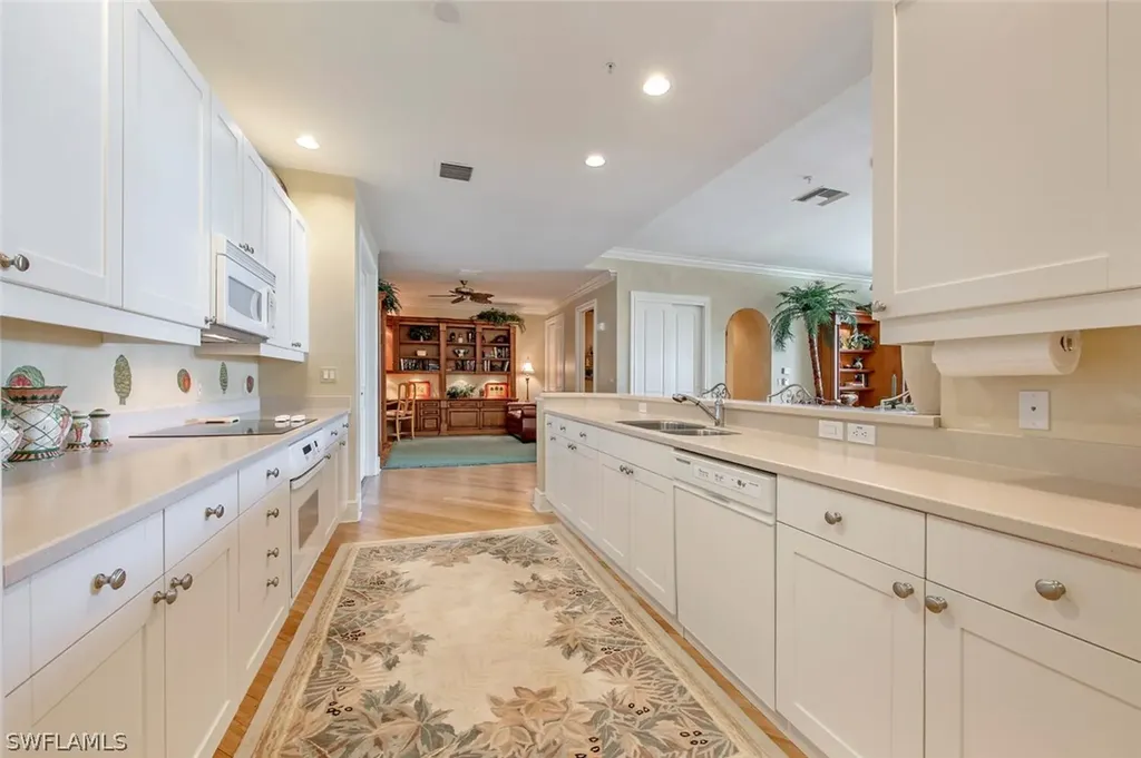 780 5th Avenue S Naples FL 34102