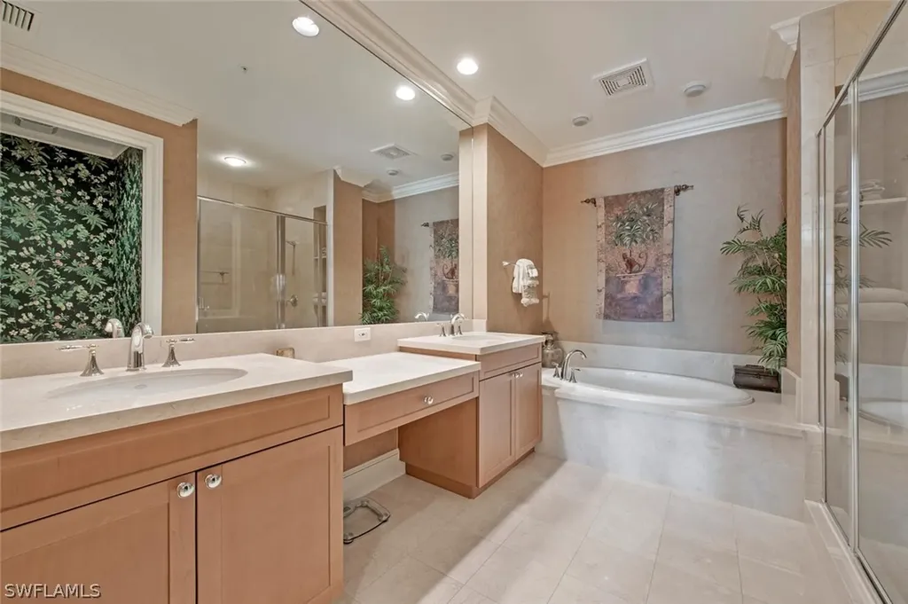 780 5th Avenue S Naples FL 34102