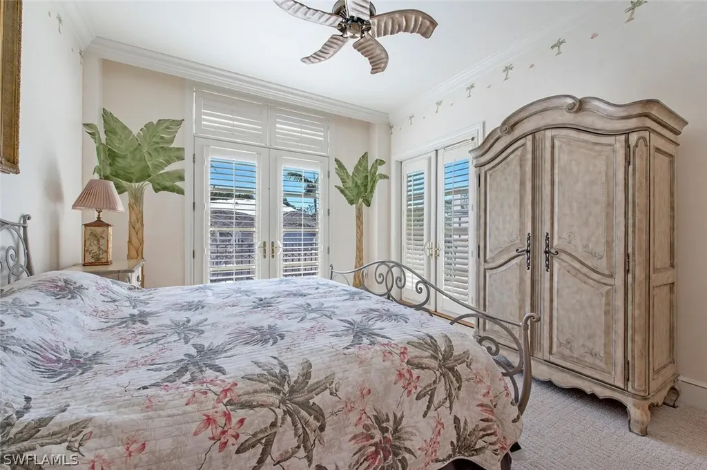 780 5th Avenue S Naples FL 34102