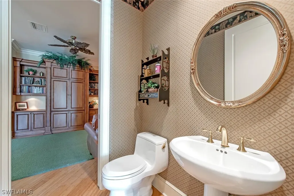 780 5th Avenue S Naples FL 34102