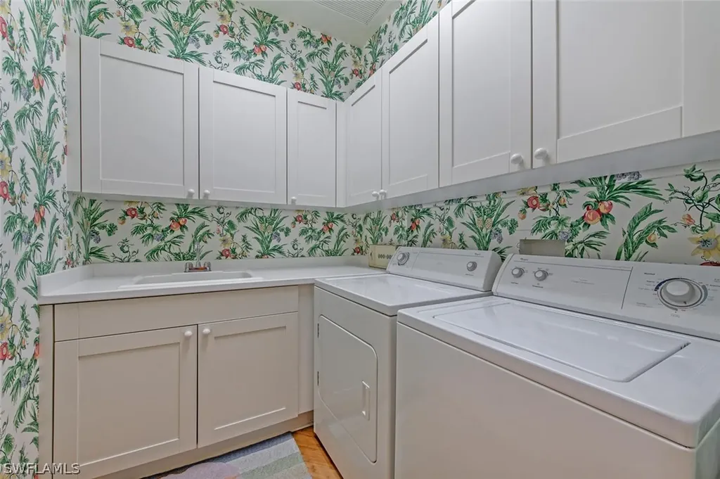 780 5th Avenue S Naples FL 34102