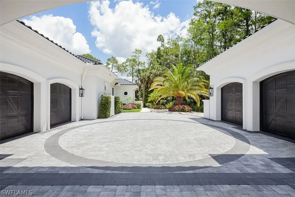 4468 Brynwood Drive Naples FL 34119
