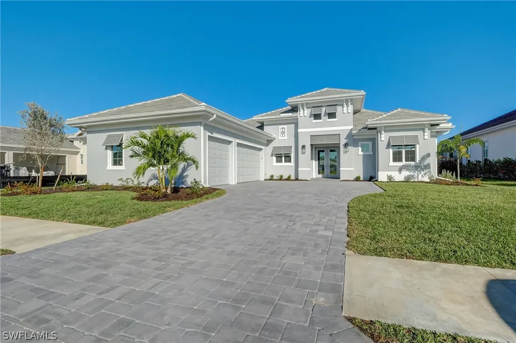 14229 Laguna Springs Lane Naples FL 34114