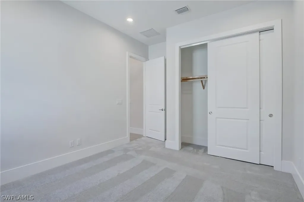 14229 Laguna Springs Lane Naples FL 34114