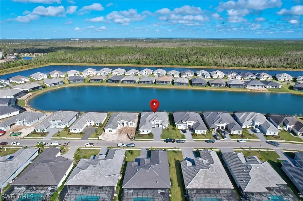 14229 Laguna Springs Lane Naples FL 34114