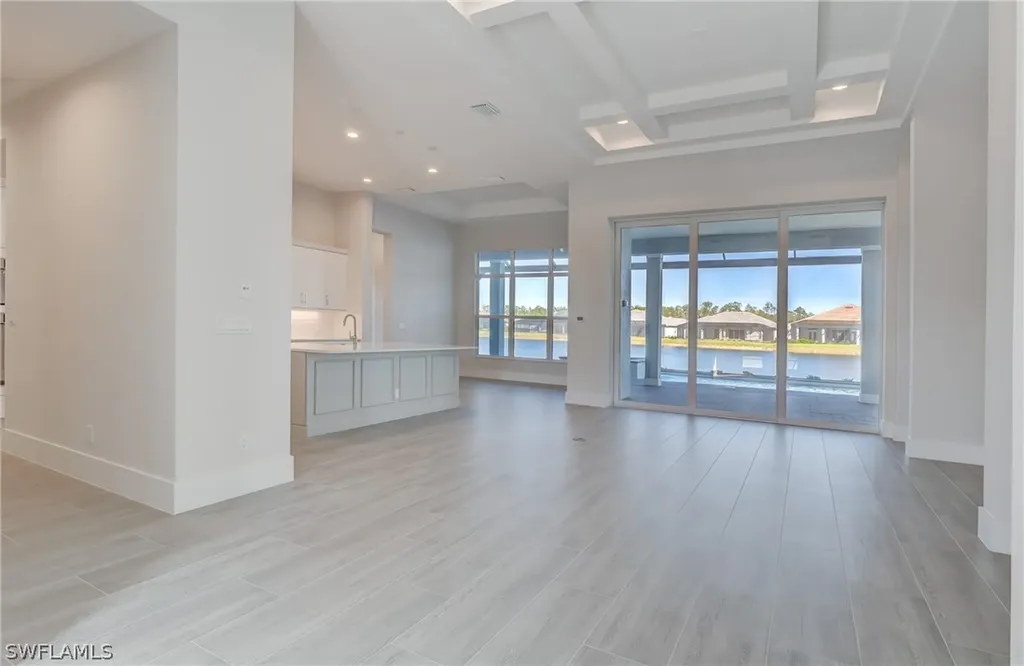 14229 Laguna Springs Lane Naples FL 34114