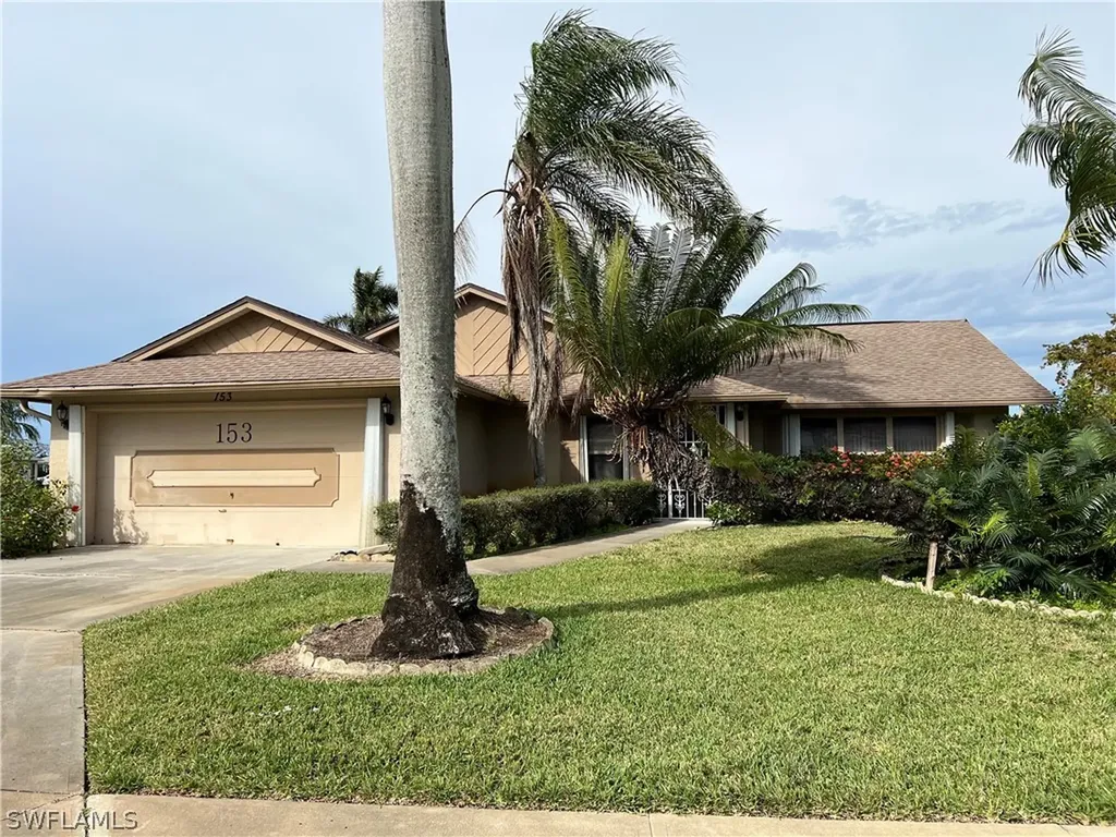 153 Marseille Drive Naples FL 34112