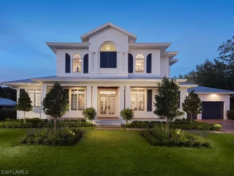 375 Wedge Drive Naples FL 34103
