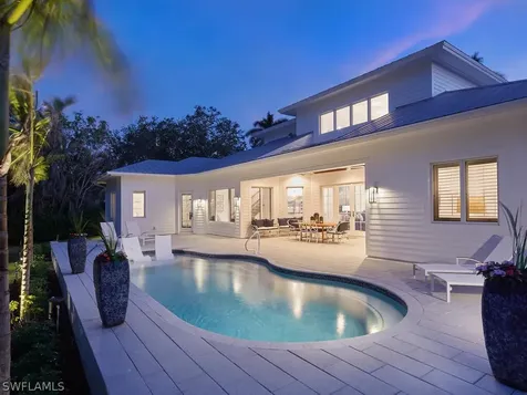 375 Wedge Drive Naples FL 34103