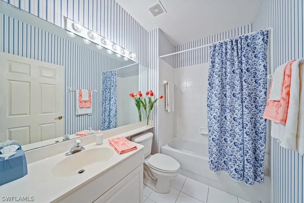 5880 Three Iron Drive Naples FL 34110