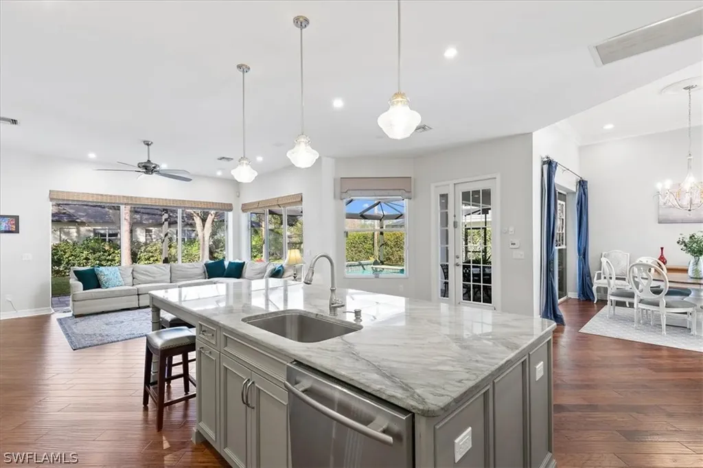 9953 Clear Lake Circle Naples FL 34109