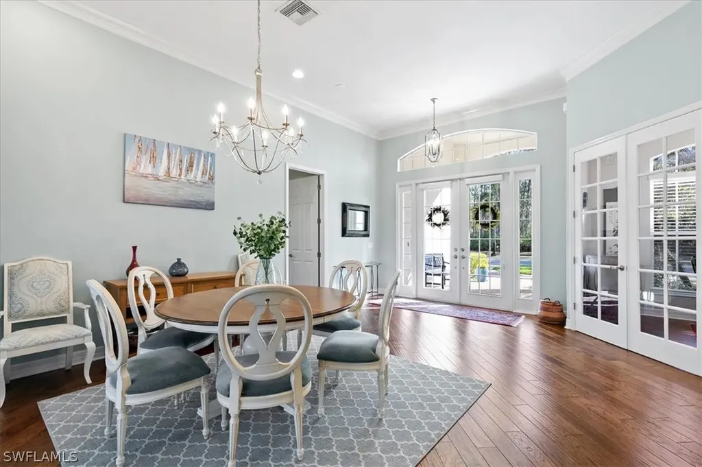 9953 Clear Lake Circle Naples FL 34109