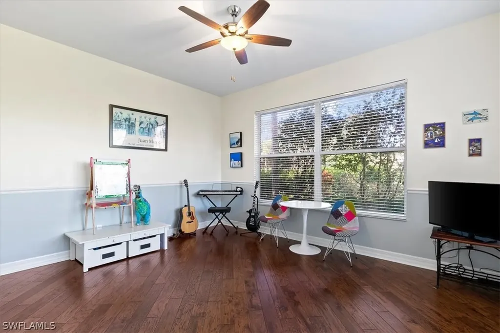 9953 Clear Lake Circle Naples FL 34109