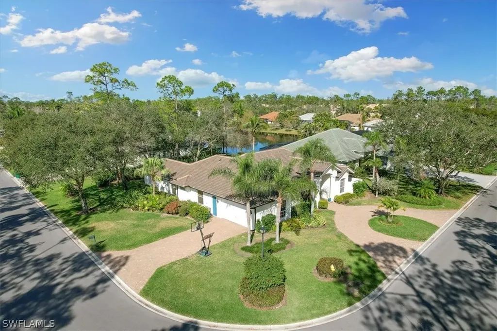 9953 Clear Lake Circle Naples FL 34109