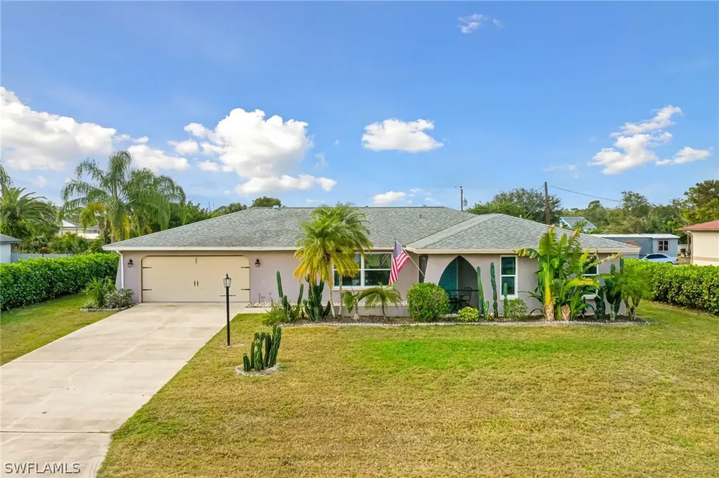 Lehigh Acres FL, 307 Lincoln Avenue