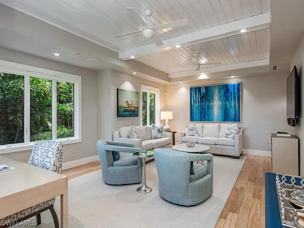 575 10th Avenue S Naples FL 34102
