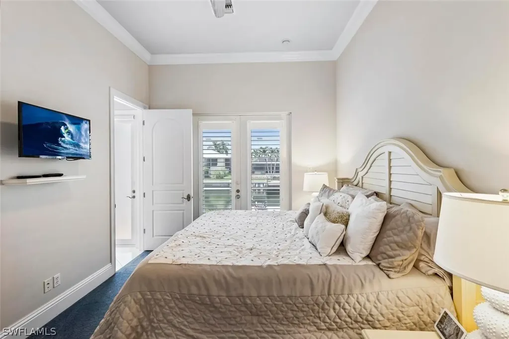 1148 Lamplighter Court Marco Island FL 34145