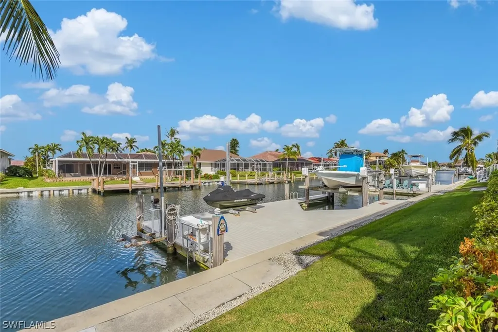 1148 Lamplighter Court Marco Island FL 34145