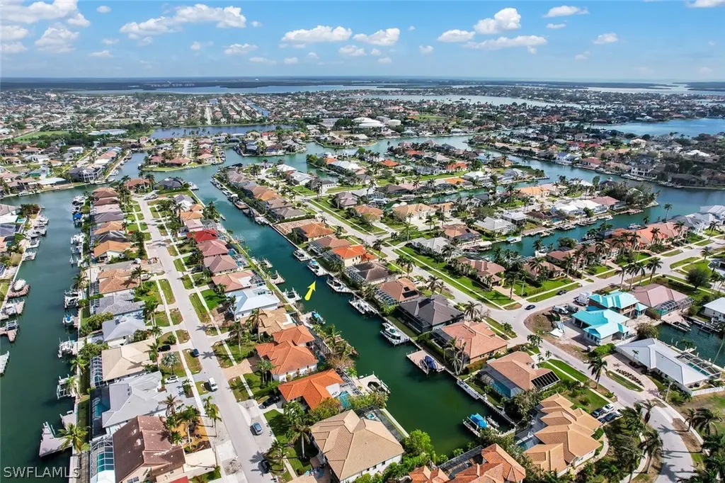 1148 Lamplighter Court Marco Island FL 34145