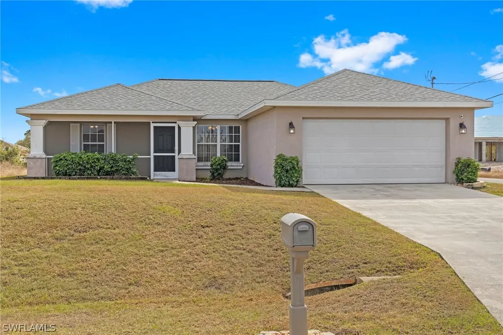 4119 32nd Street SW Lehigh Acres FL 33976