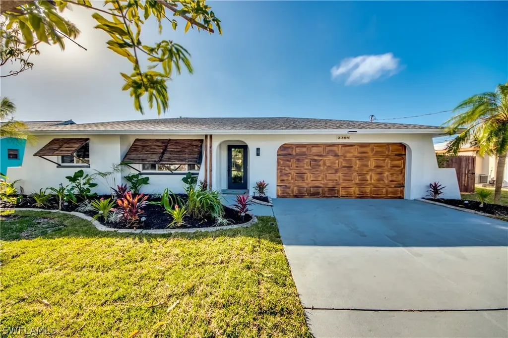 2308 SE 16th Street Cape Coral FL 33990