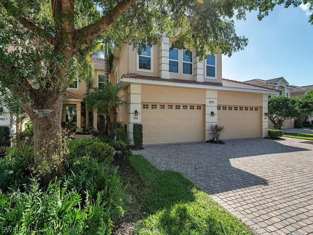 5975 Trophy Drive Naples FL 34110