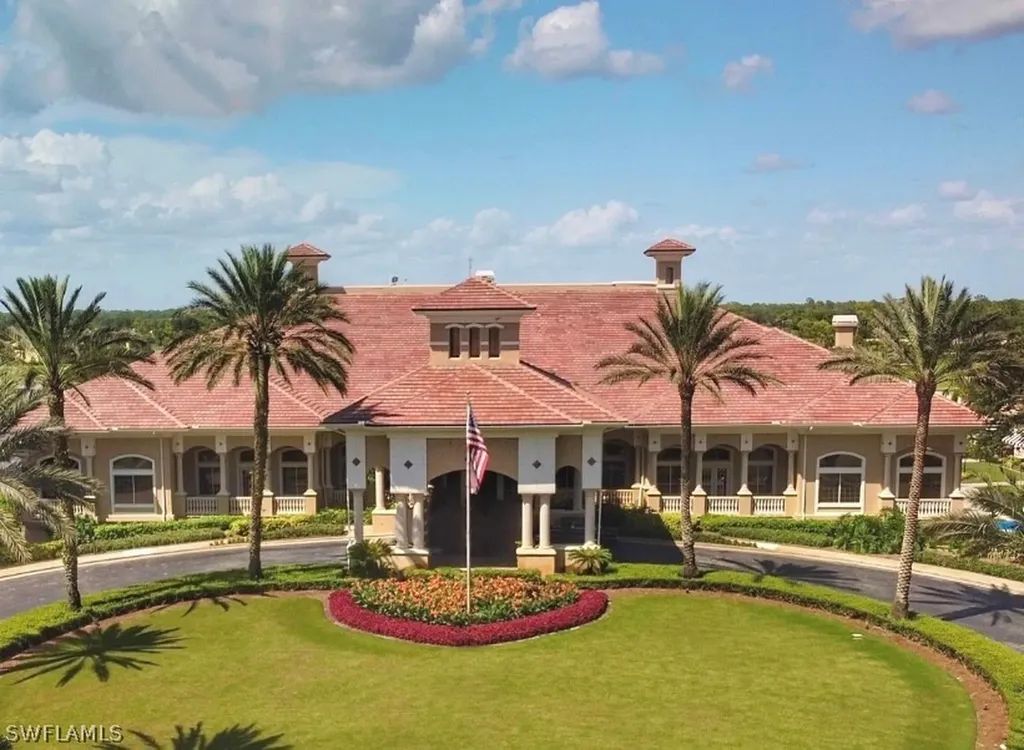 5975 Trophy Drive Naples FL 34110