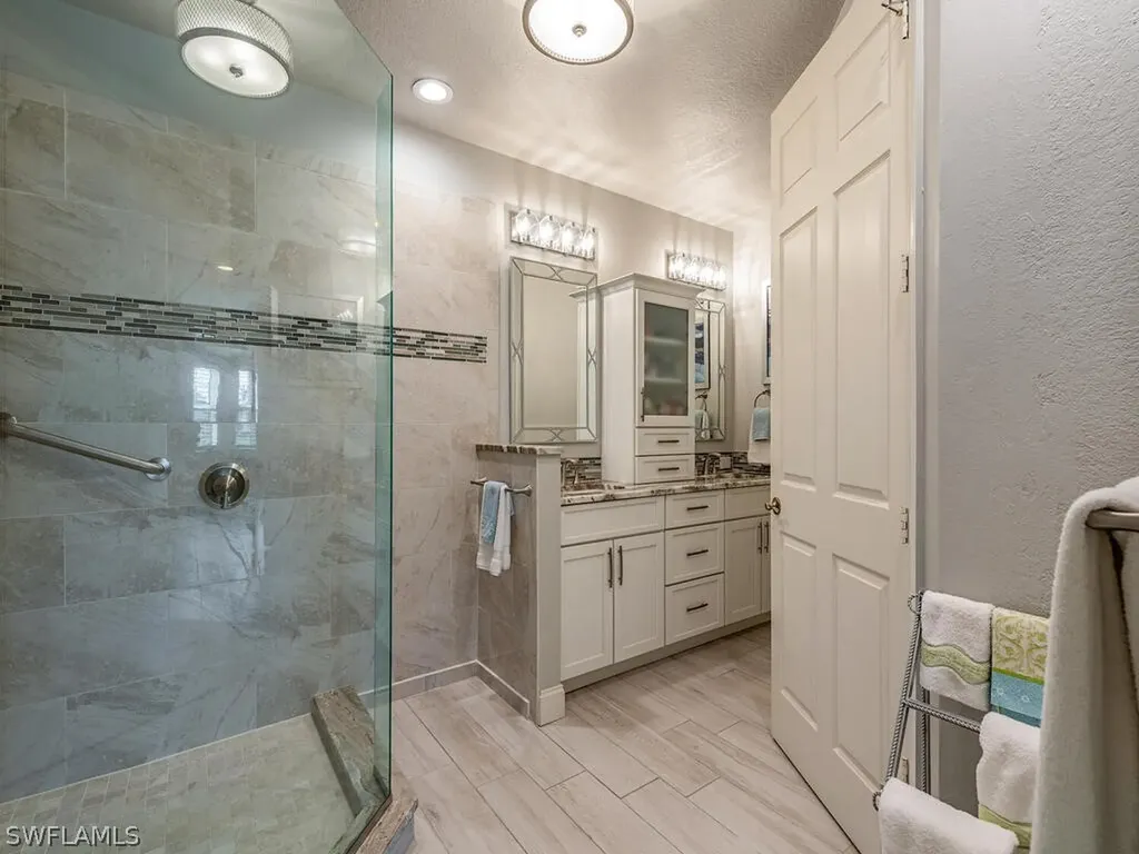5975 Trophy Drive Naples FL 34110