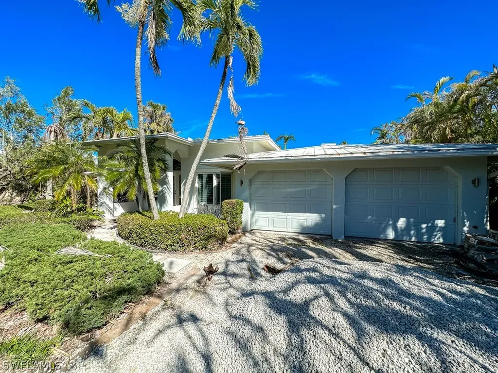 428 Lighthouse Way Sanibel FL 33957